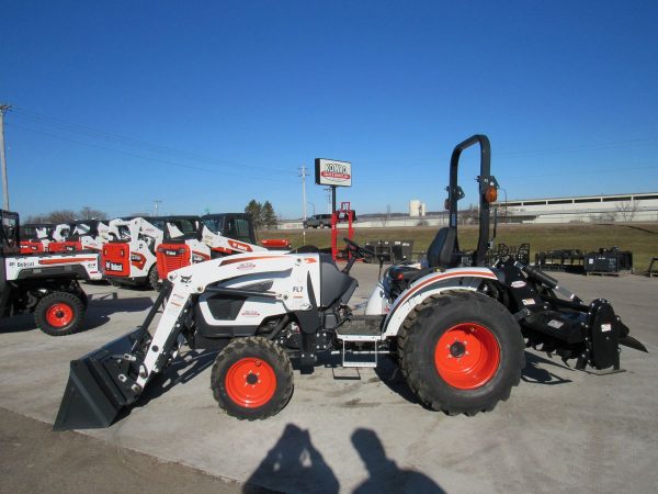 Compact Tractor (Bobcat)